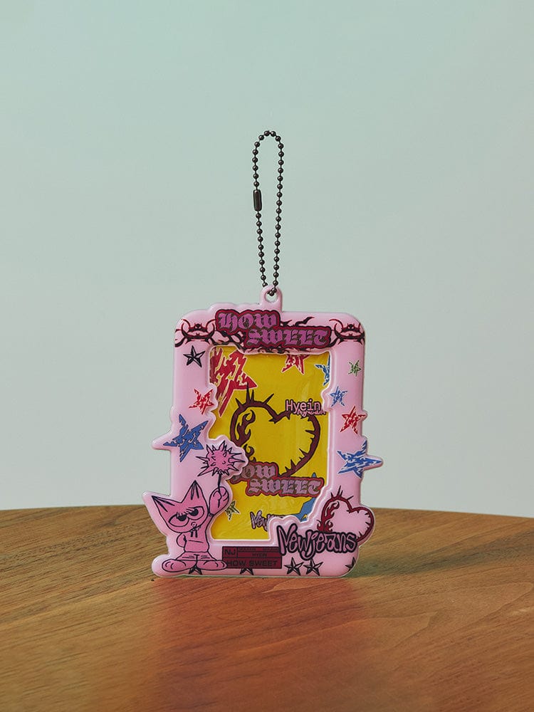NewJeans - How Sweet MD Photo Card Holder Keyring