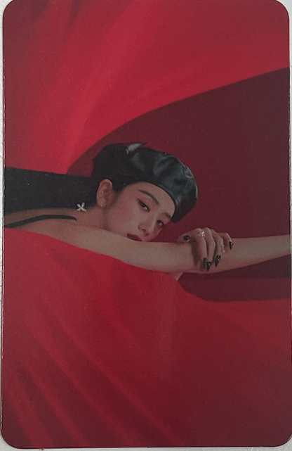 BLACKPINK Jisoo "Me" First Single Album - Official Pob Photocards