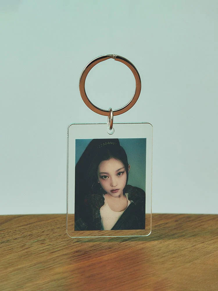 NewJeans - How Sweet MD Acrylic Photo Keyring